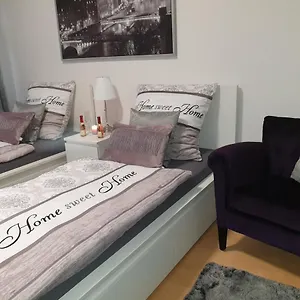 Lady D Apartment